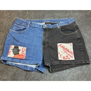 Hot Topic Mom Shorts Womens Size 22 Freddy Krueger Two-Tone Denim Patch